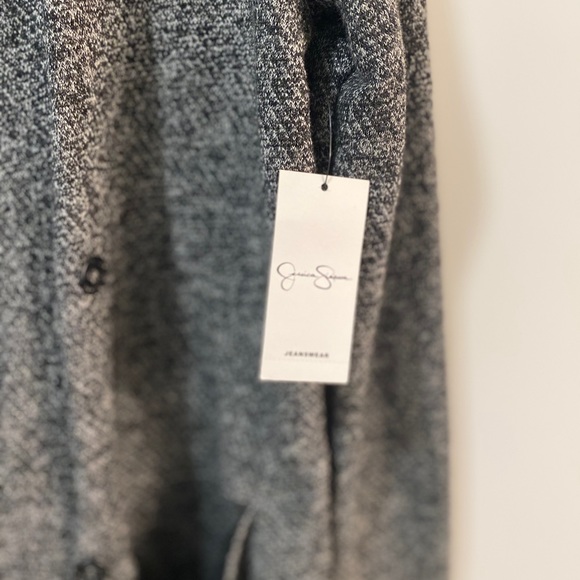 JESSICA SIMPSON SWEATER - Picture 3 of 5